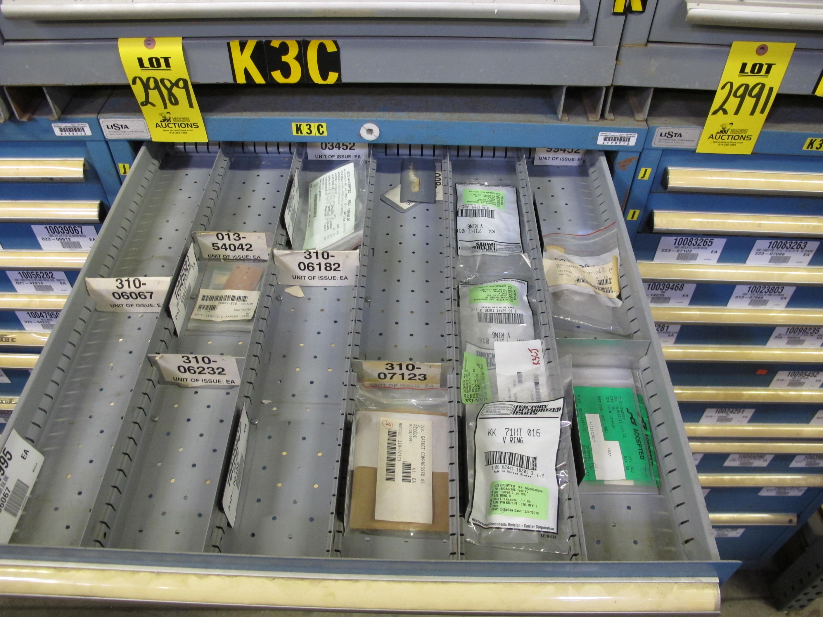 LISTA HEAVY DUTY 10-DRAWER PARTS CABINET W/ CONTENTS (W-50) LOADING & HANDLING FEE $25-